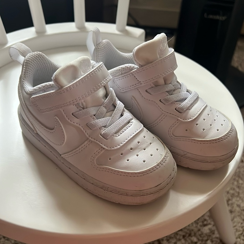 Nike shoes (toddler)